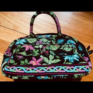 Vet Bradley tropical looking handbag